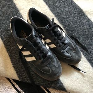 Adidas Sambas